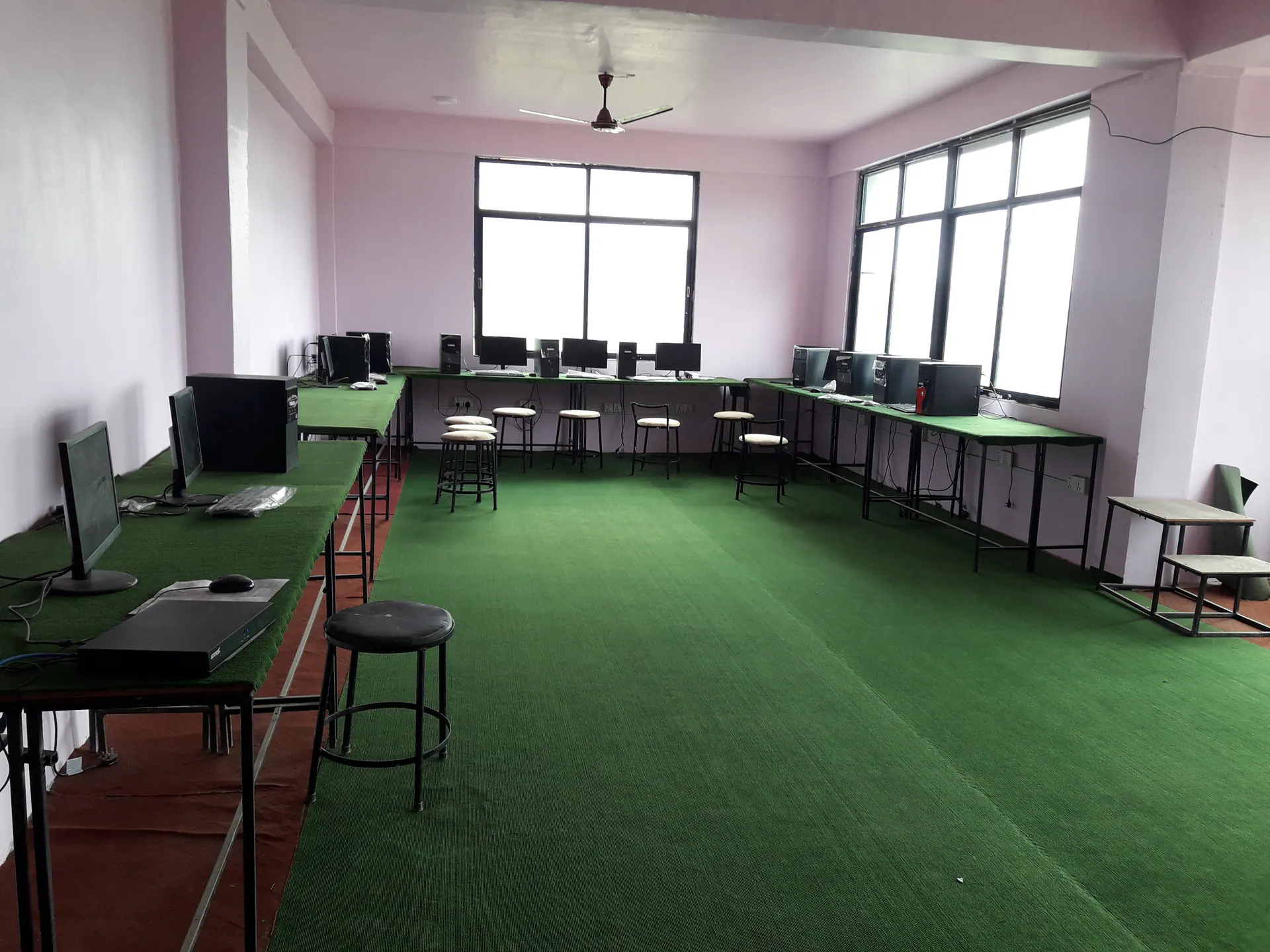 Computer engineering laboratory at ICE