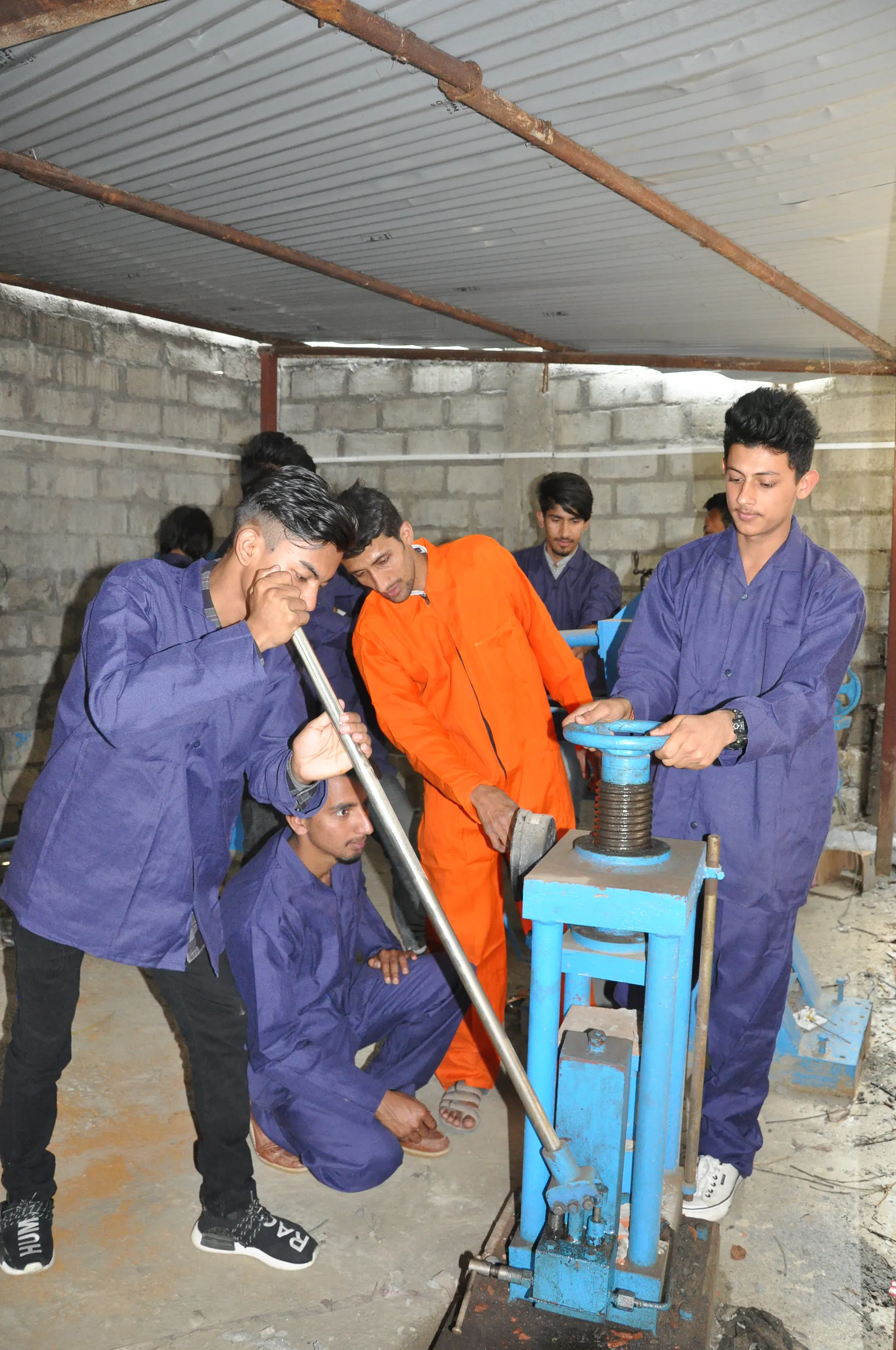 Materials testing equipment in the ICE engineering laboratory